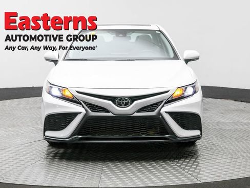 Used 2024 Toyota Camry SE w/ Cold Weather Package image 2
