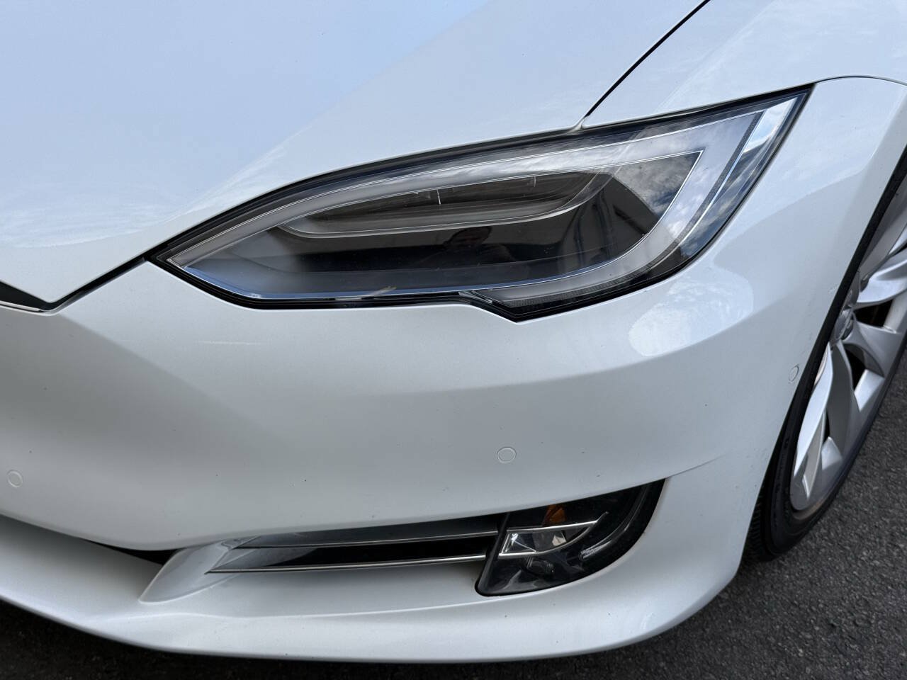Used 2018 Tesla Model S 75D AWD/4WD image 34