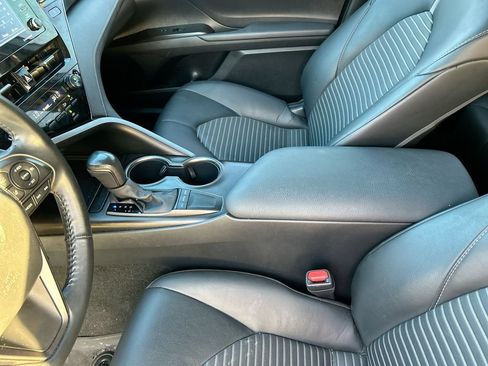 Used 2024 Toyota Camry SE FWD image 27