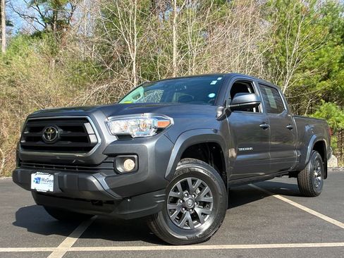 Used 2023 Toyota Tacoma SR5 AWD/4WD image 1
