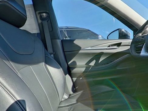 Used 2022 INFINITI QX60 Luxe w/ Cargo Package image 30