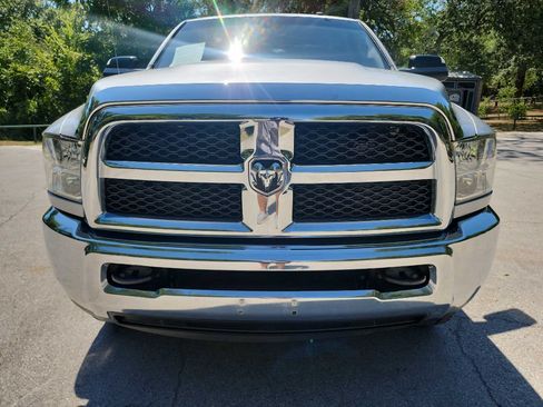 Used 2015 RAM 2500 Tradesman w/ Chrome Appearance Group AWD/4WD image 2