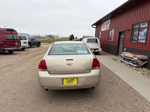 Used 2012 Chevrolet Impala LS FWD image 7