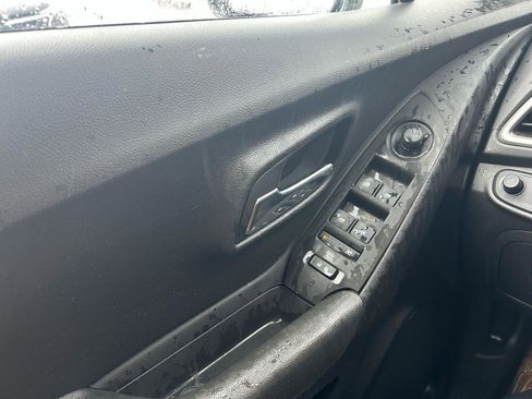 Used 2017 Chevrolet Trax LS image 26
