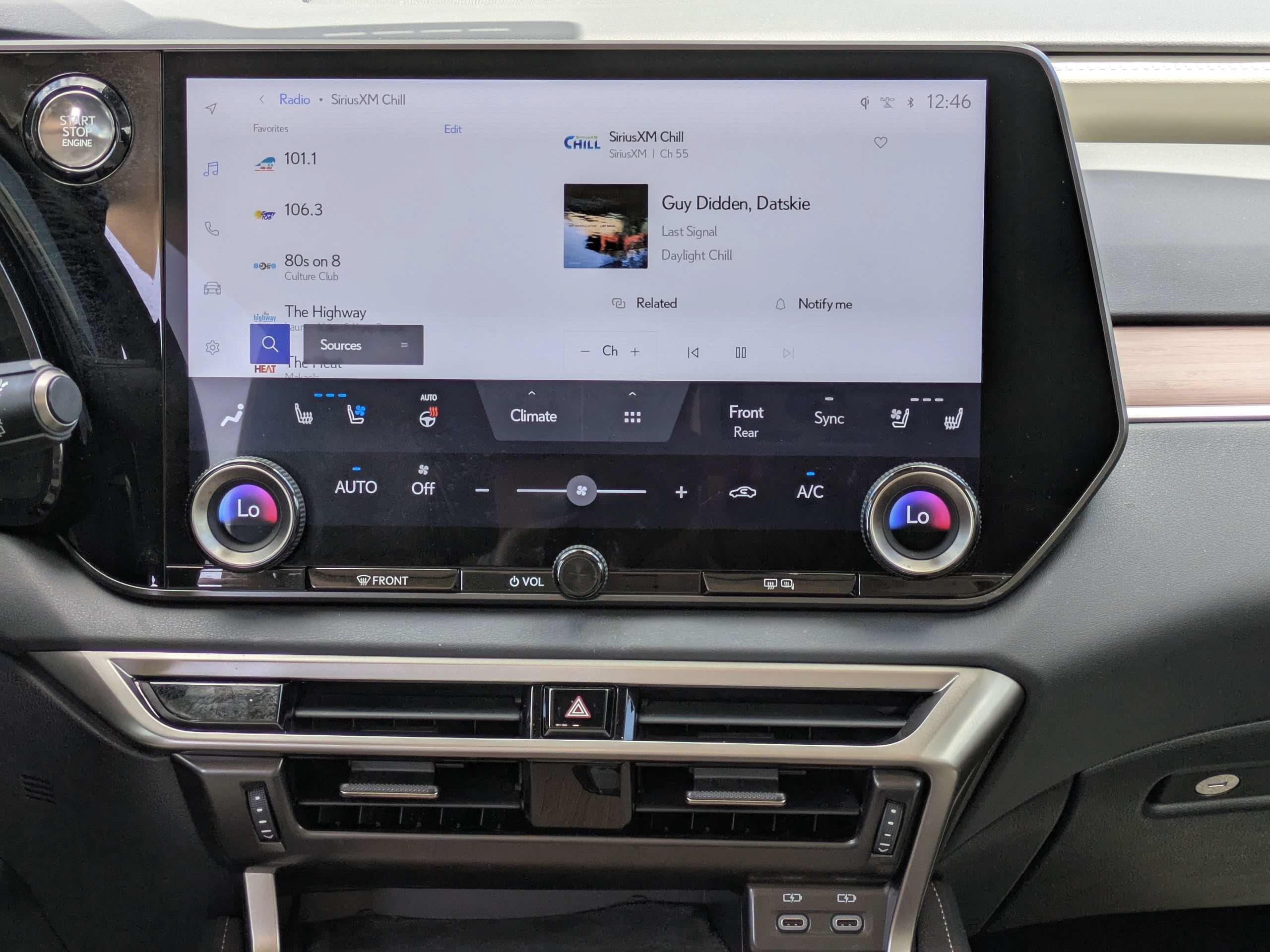 Used 2023 Lexus RX 350 Premium w/ Cold Area Package FWD image 19