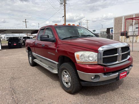 Used 2006 Dodge Ram 2500 Truck SLT w/ Trailer Tow Group AWD/4WD image 3