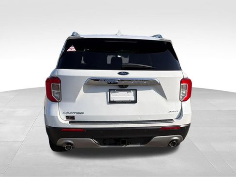 Used 2022 Ford Explorer Limited w/ Equipment Group 301A AWD/4WD image 9