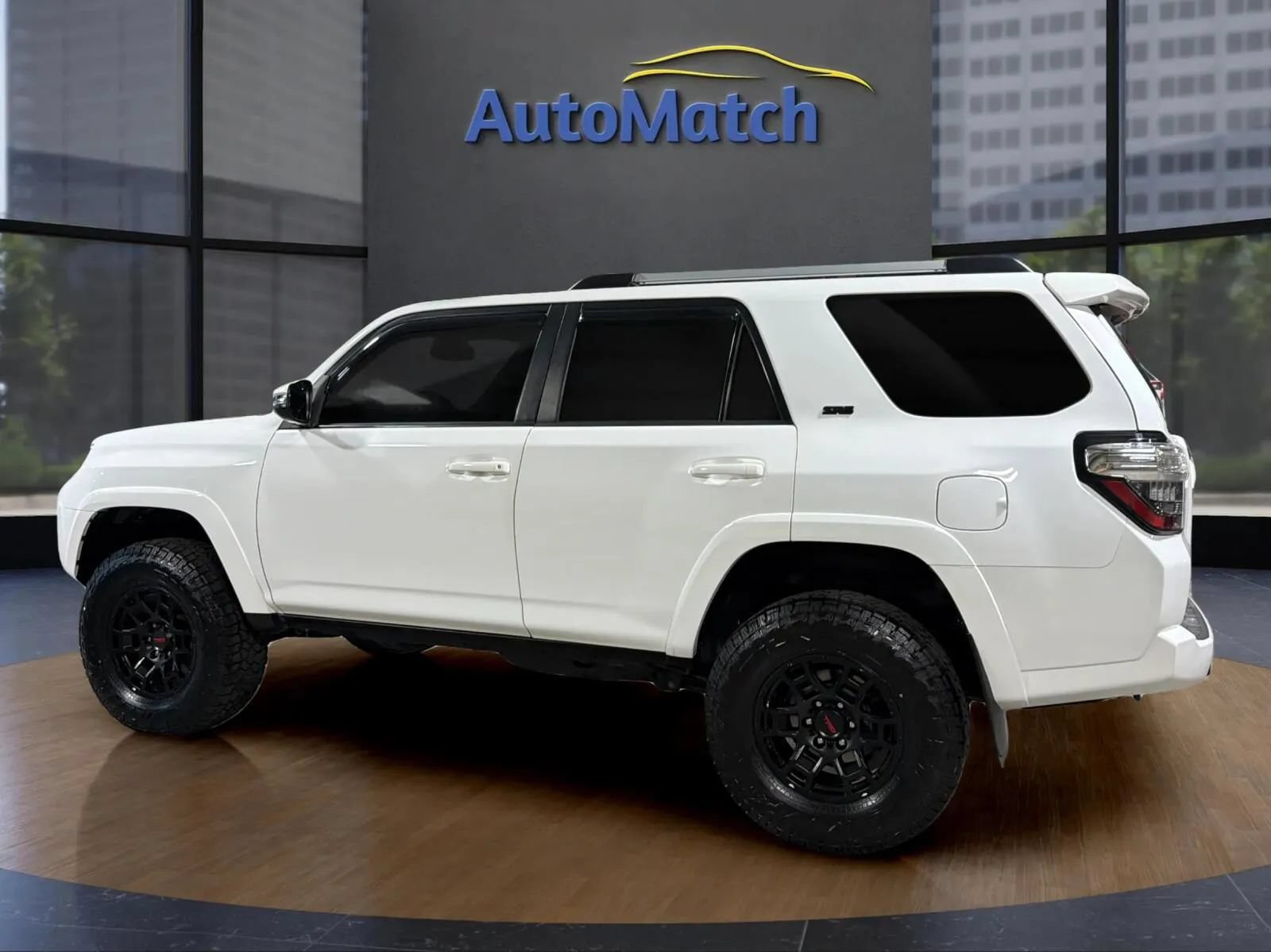 Used 2023 Toyota 4Runner SR5 Premium w/ Moonroof Package AWD/4WD image 7
