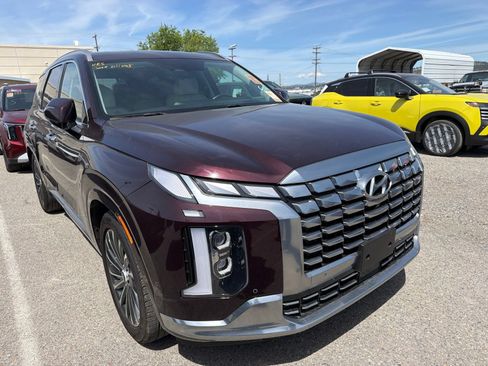 Used 2024 Hyundai Palisade Calligraphy AWD/4WD image 4