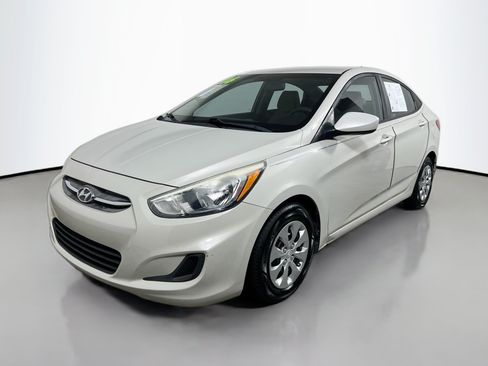 Used 2016 Hyundai Accent SE FWD image 10