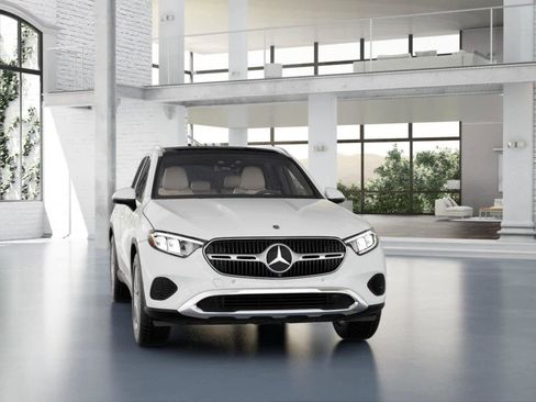 Used 2026 Mercedes-Benz GLC 300 image 7