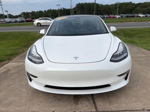 Used 2020 Tesla Model 3 Long Range AWD/4WD image 3