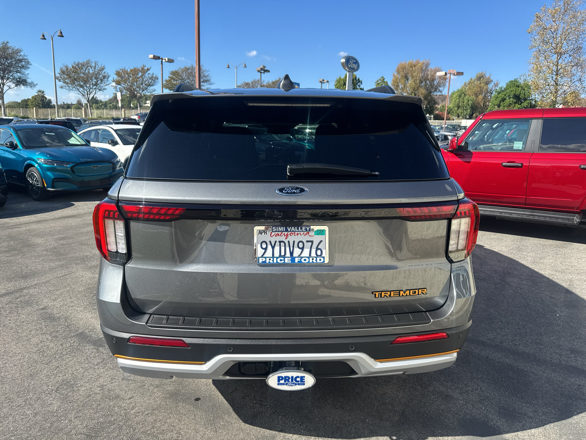 Used 2026 Ford Explorer Tremor w/ Tremor Ultimate Package AWD/4WD image 3