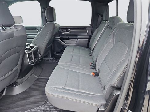 Used 2020 RAM 1500 Big Horn image 32