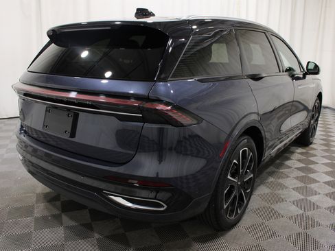 Used 2024 Lincoln Nautilus Reserve w/ Equipment Group 203A AWD/4WD image 29