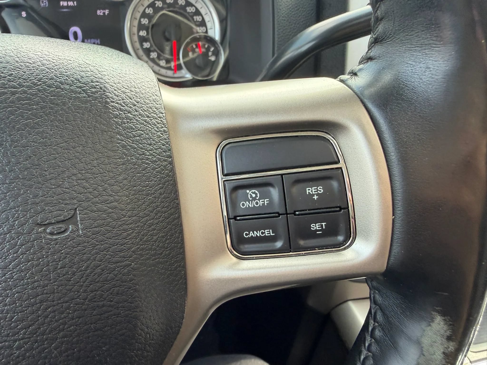 Used 2017 RAM 2500 Laramie w/ Snow Chief Group AWD/4WD image 21