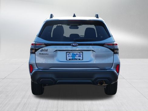 Used 2026 Subaru Forester Premium AWD/4WD image 6