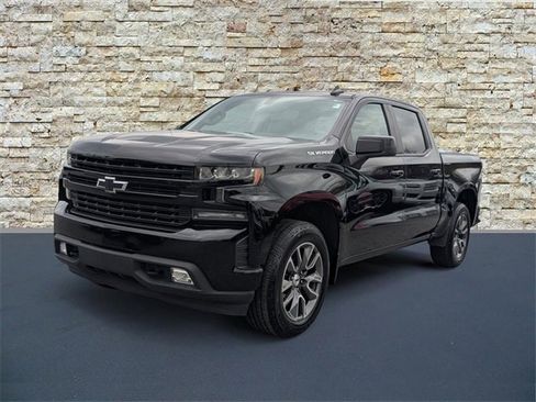 Used 2020 Chevrolet Silverado 1500 RST w/ RST Value Package image 5