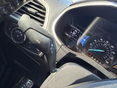 Used 2018 Ford Edge SEL w/ Equipment Group 201A FWD image 51