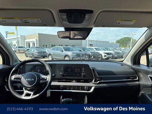 Used 2024 Kia Sportage LX image 10