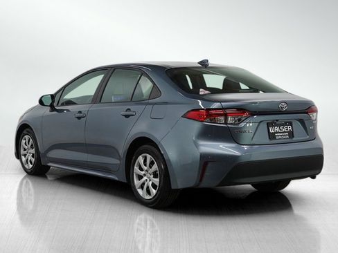 Used 2024 Toyota Corolla LE image 3
