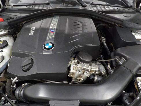 Used 2017 BMW M2 RWD image 24