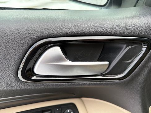 Used 2021 Dodge Durango SXT image 22