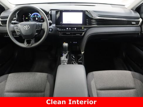 Certified 2025 Toyota Camry LE image 29