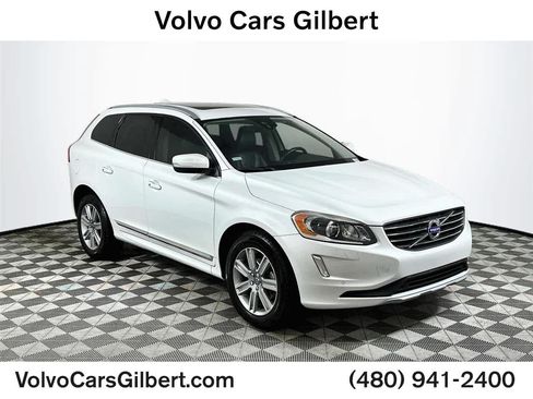 Used 2017 Volvo XC60 T5 Inscription w/ Preferred Option Package FWD image 1