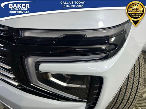 New 2026 Chevrolet Suburban High Country AWD/4WD image 29