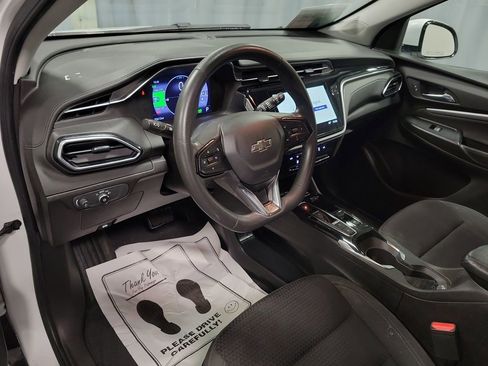 Used 2023 Chevrolet Bolt EUV LT image 13