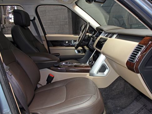 Used 2021 Land Rover Range Rover Westminster Edition image 51