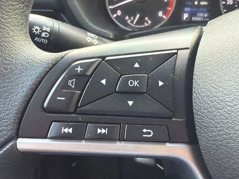Used 2021 Nissan Sentra S FWD image 12