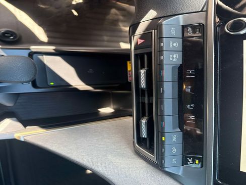 Used 2026 Toyota Camry LE w/ Convenience Package image 22