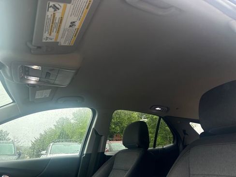 Used 2020 Chevrolet Equinox LT AWD/4WD image 21