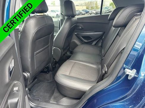 Certified 2020 Chevrolet Trax LT w/ LT Convenience Package AWD/4WD image 13