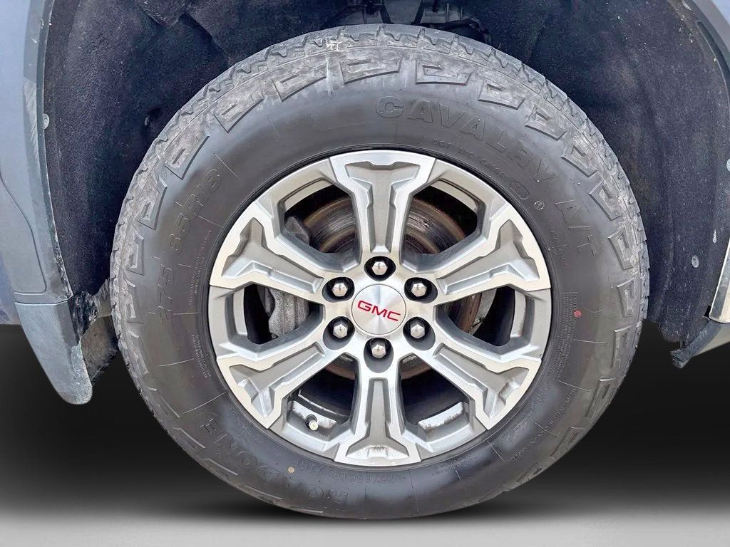 Used 2021 GMC Sierra 1500 4x4 Crew Cab w/ Convenience Package image 12