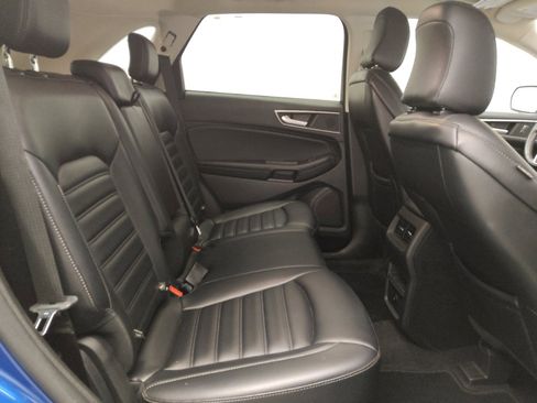Used 2023 Ford Edge SEL image 19