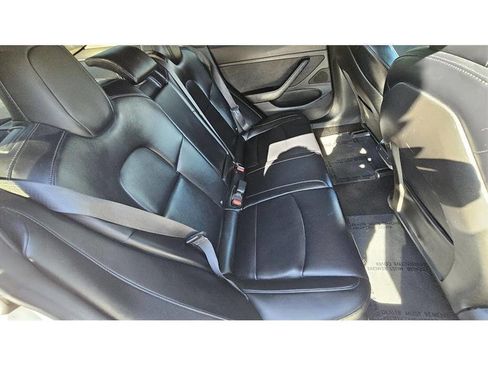 Used 2018 Tesla Model 3 Long Range image 20