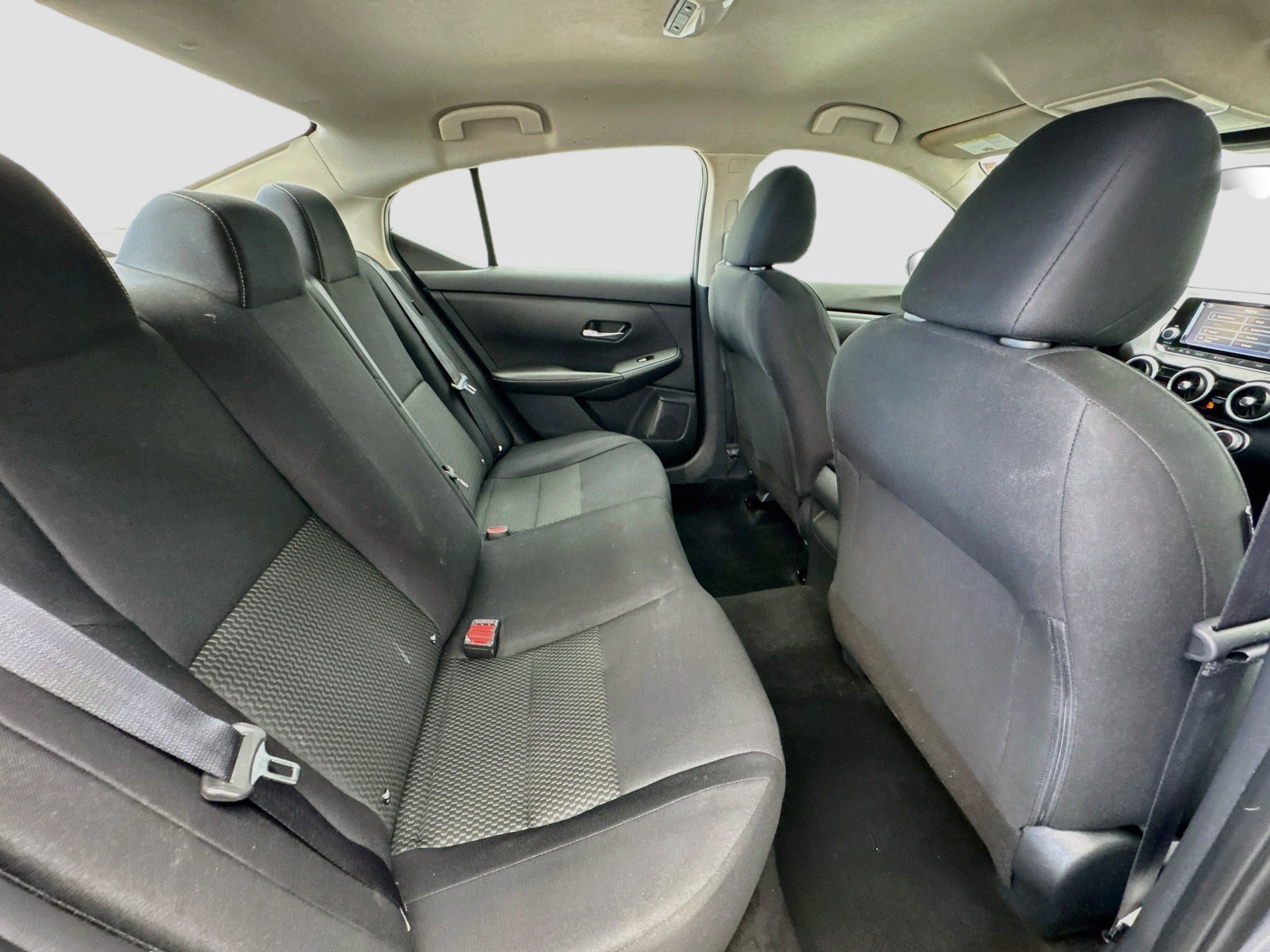 Used 2020 Nissan Sentra S FWD image 17