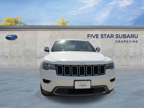 Used 2018 Jeep Grand Cherokee Limited image 3