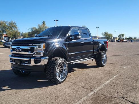 Used 2020 Ford F350 Lariat w/ Lariat Ultimate Package image 4