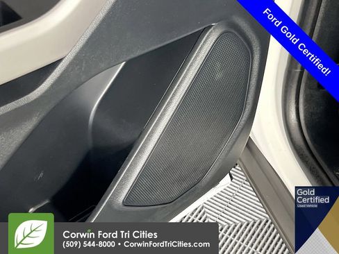 Used 2023 Ford Explorer XLT w/ Equipment Group 202A AWD/4WD image 13