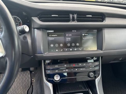 Used 2017 Jaguar XF R-Sport AWD/4WD image 4