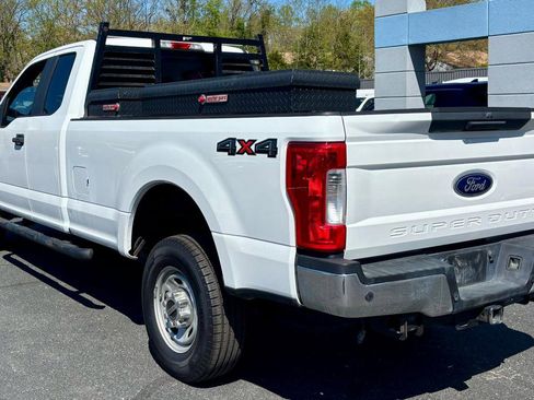 Used 2019 Ford F250 XL w/ XL Value Package AWD/4WD image 8