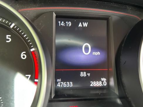 Used 2020 Volkswagen GTI SE FWD image 16