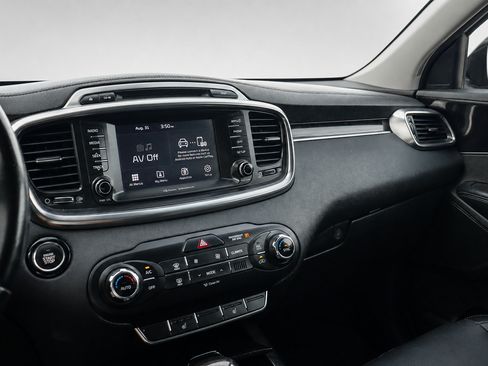 Used 2018 Kia Sorento EX w/ EX Advanced Touring Package FWD image 32