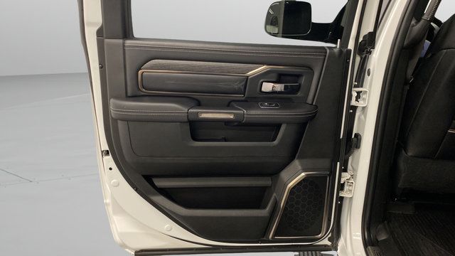 Used 2022 RAM 3500 Limited AWD/4WD image 28