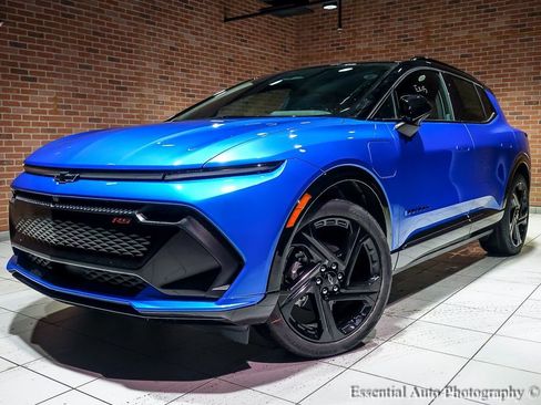 New 2026 Chevrolet Equinox EV RS image 2