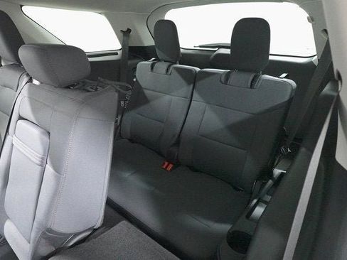 Certified 2025 Ford Explorer Active image 25